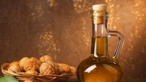  Walnut oil: mga uri, mga benepisyo at pinsala, mga tip sa application
