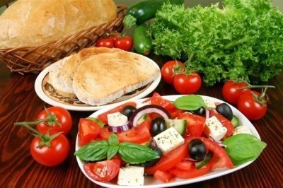  Görög bazsalikomos saláta