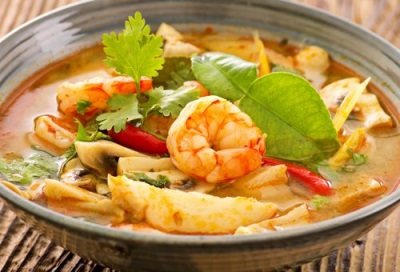  Taizemes zupa ar kalgan - tom yam kung