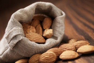  Almond Nut Storage